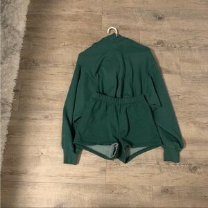 TNA cozy fleece sweatshort set